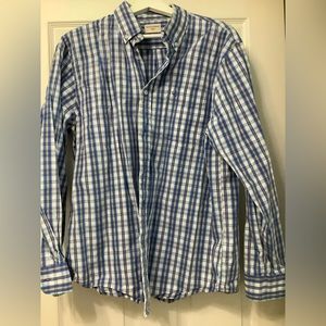 Men’s Dockers long sleeve button down shirt.  Blue plaid. Size L